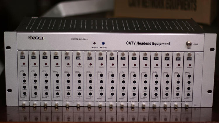 十六路一體化調製器