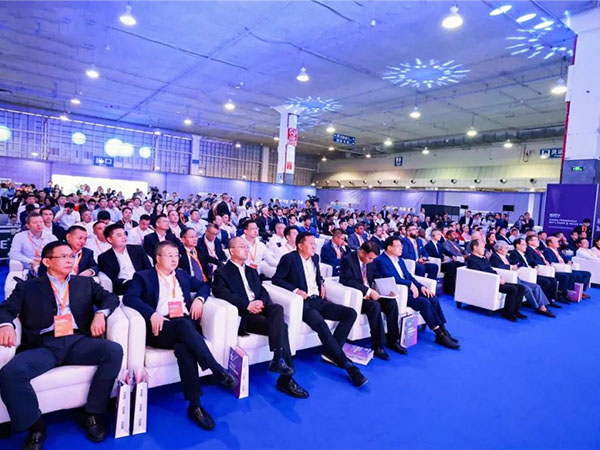 “閥”邁新征程,“泵”向(xiàng)新未來!第二屆中國(溫州)國際泵(bèng)閥展(zhǎn)覽會盛(shèng)大開幕(圖2) “閥”邁新征程,“泵”向(xiàng)新未來!第二屆中國(溫州)國(guó)際(jì)泵閥展覽會盛大開幕(圖2)