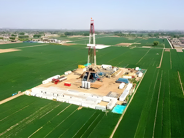 華北油田超（chāo）短半徑水平井技術挖潛遠端剩餘油(圖1)
