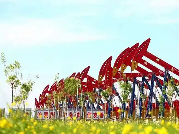 大（dà）港油田井下作業公司自動推送管裝置減負賦能(圖1)